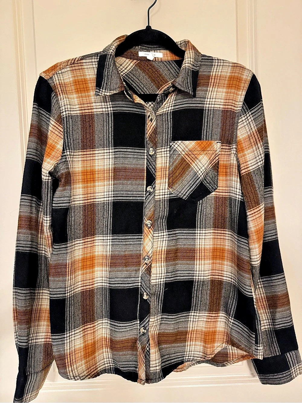 Maurices Plaid Button Down Shirt in Black & cream plus fall orange/yellow, size